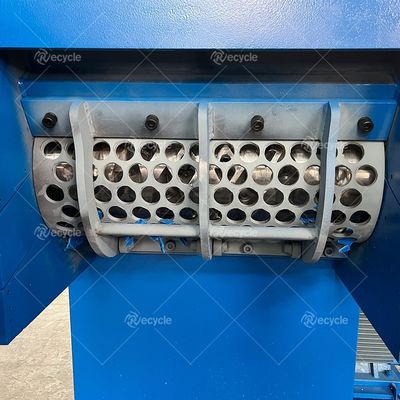 Single Shaft Shredder Machine for Plastic Blue Barrels Pallets and Plates Hard Plastic