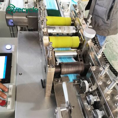Fully Automatic 3 ply Nonwoven Fabric Disposable Medical Facemask Surgical Face Mask Making Machine Production Line