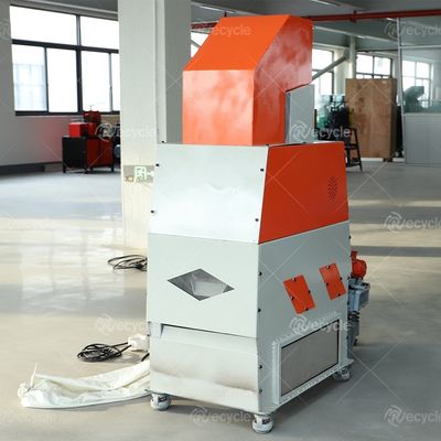 Competitive 50kg/h Automatic Scrap Cable Wire Separator Crushing Machine with 3.9kW Power